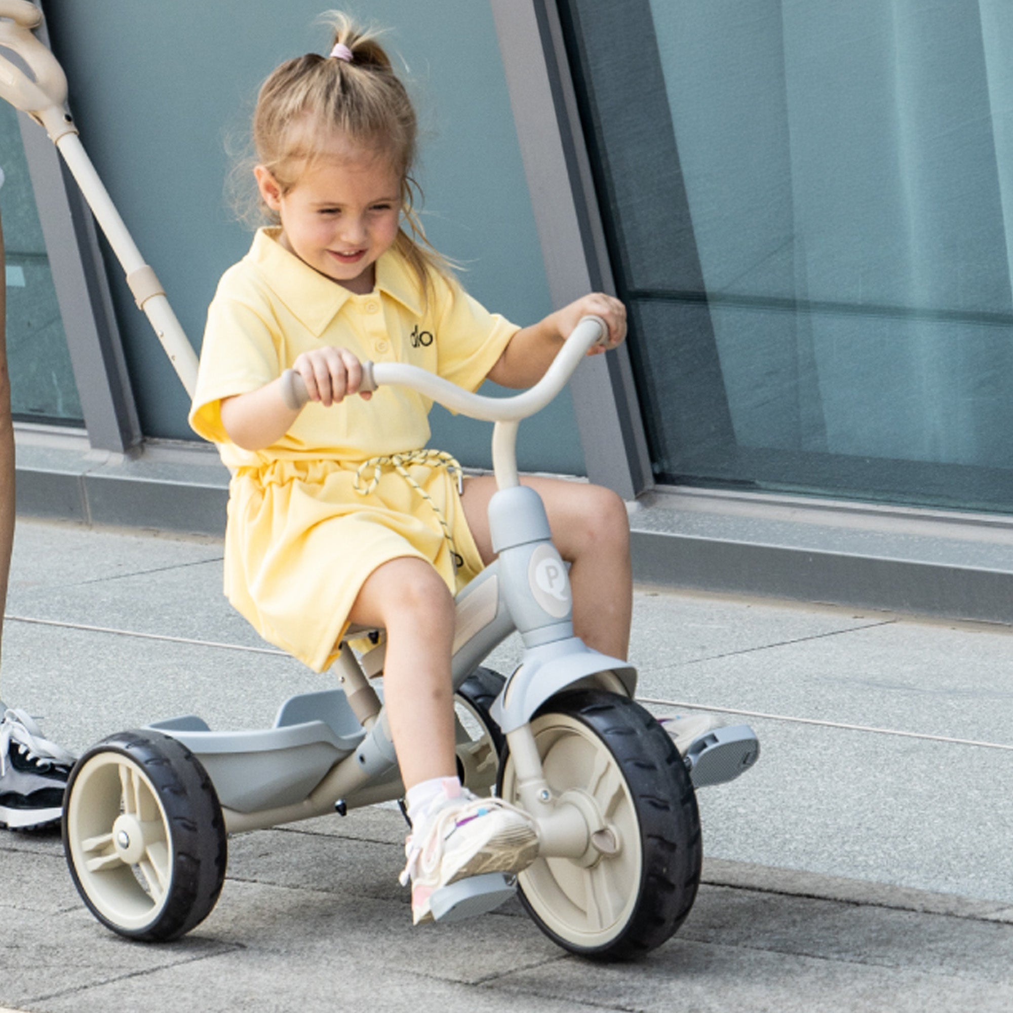 QPlay Elite Pro Luxe Driewieler met duwstang - Blauw