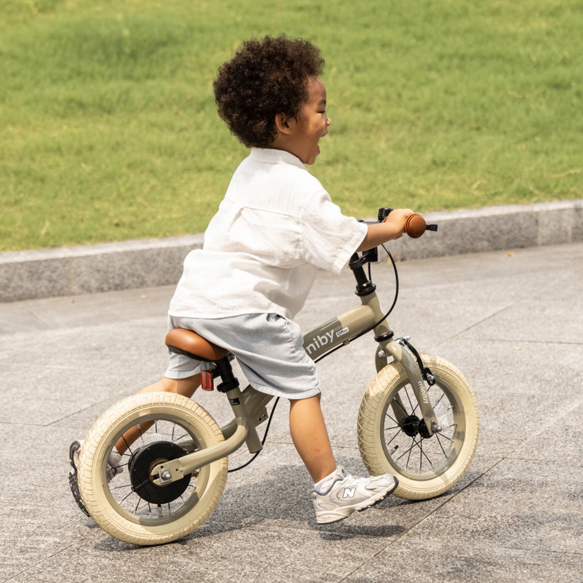 Qplay Miniby Kinderfiets 12 inch - 3 in 1 - loopfiets - Olive