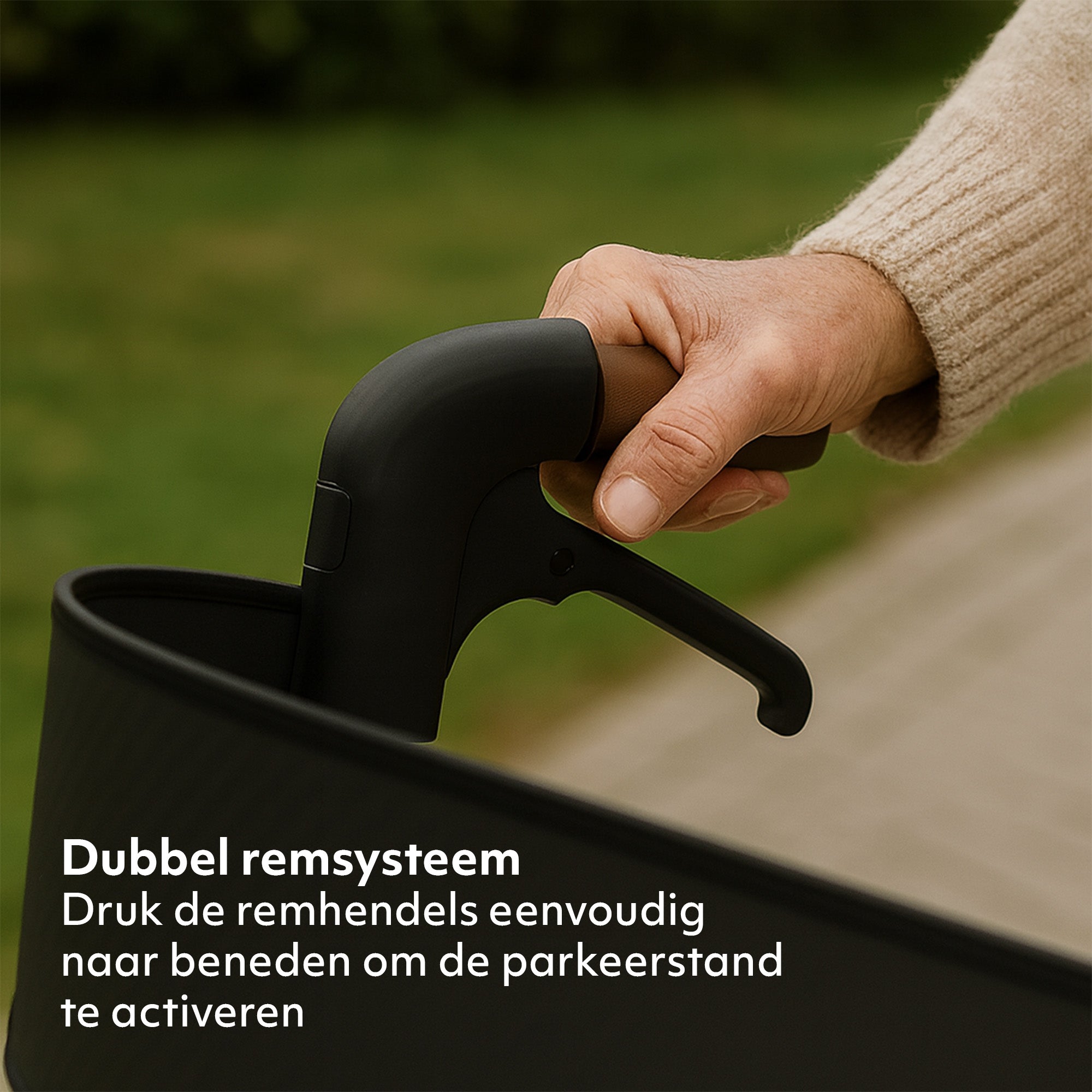 Mooiys Luxe Rollator - opvouwbaar - zitfunctie - voor binnen en buiten - Rugleuning inclusief wandelstok en houder - Wit