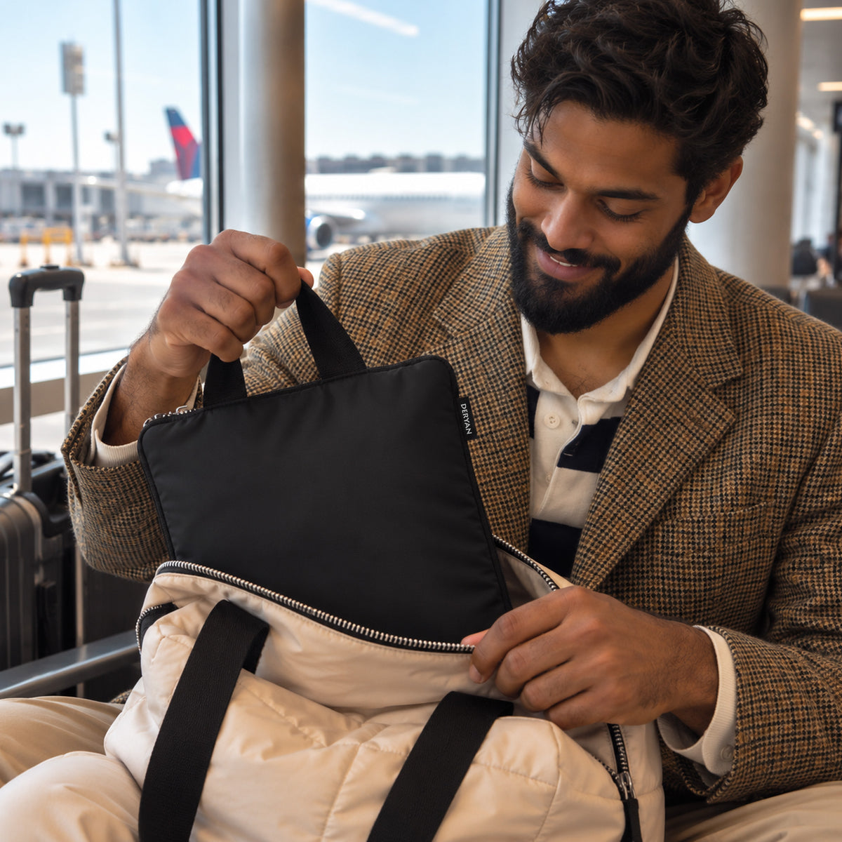 DERYAN AirTraveller Airplane cot - Reisekissen mit Matratze - kompakt zusammengefaltet