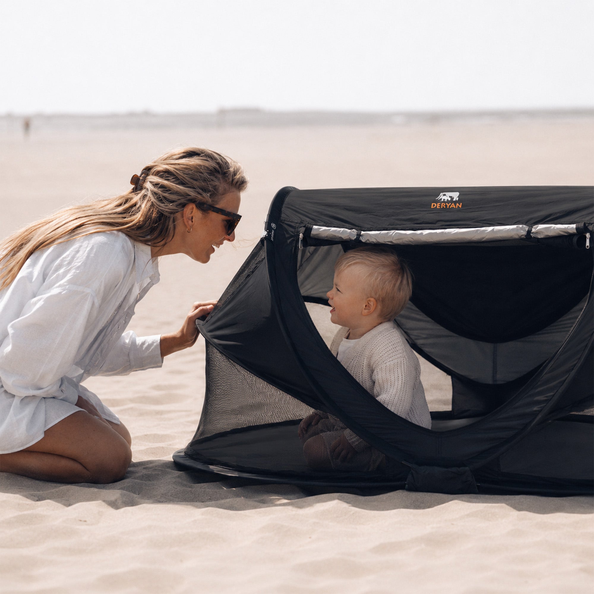 Deryan Peuter Luxe Campingbedje – Inclusief zelfopblaasbare matras - Black
