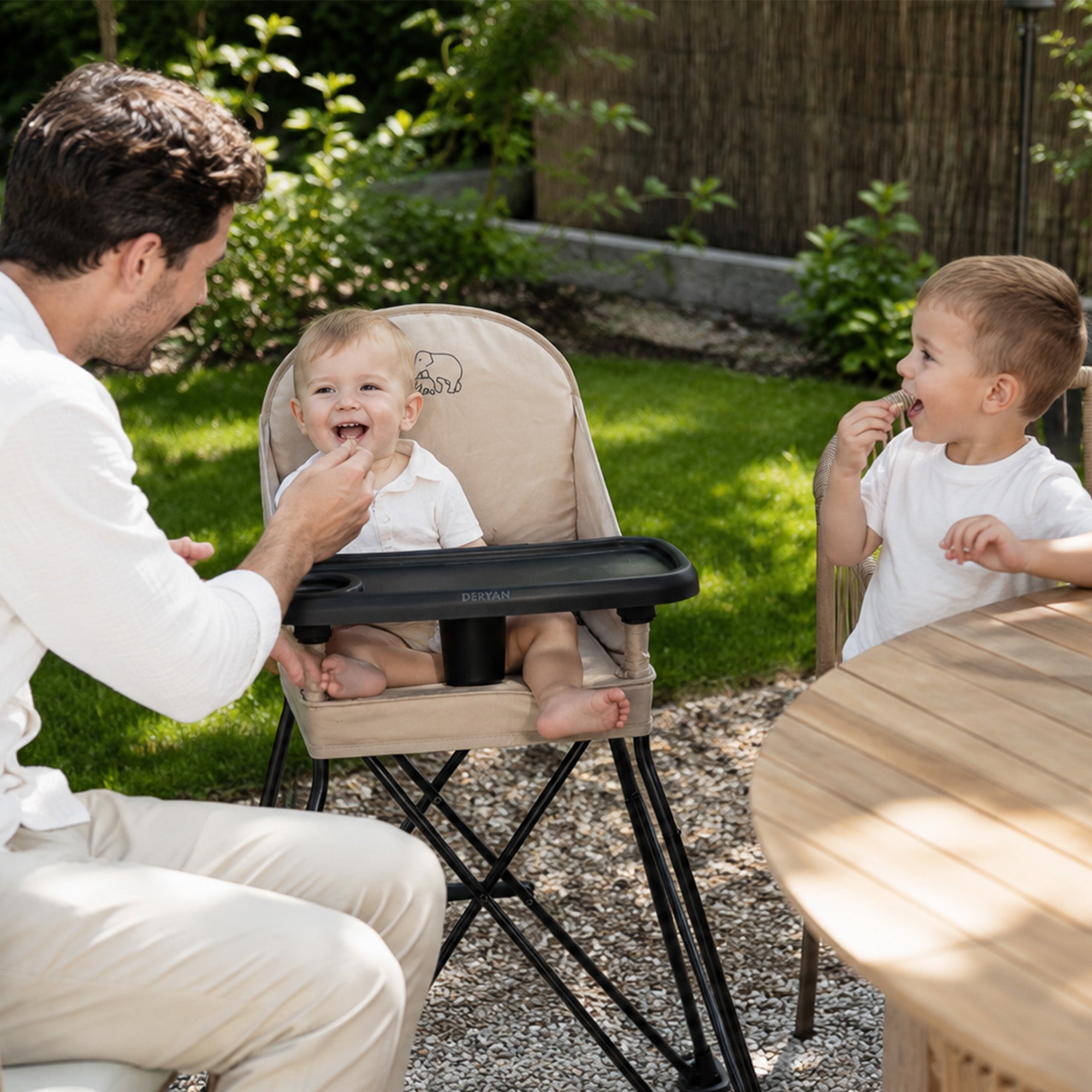 Pop 'N Sit draagbare kinderstoel - Opvouwbare kinderstoel - Inclusief handige meeneemtas - Nougat