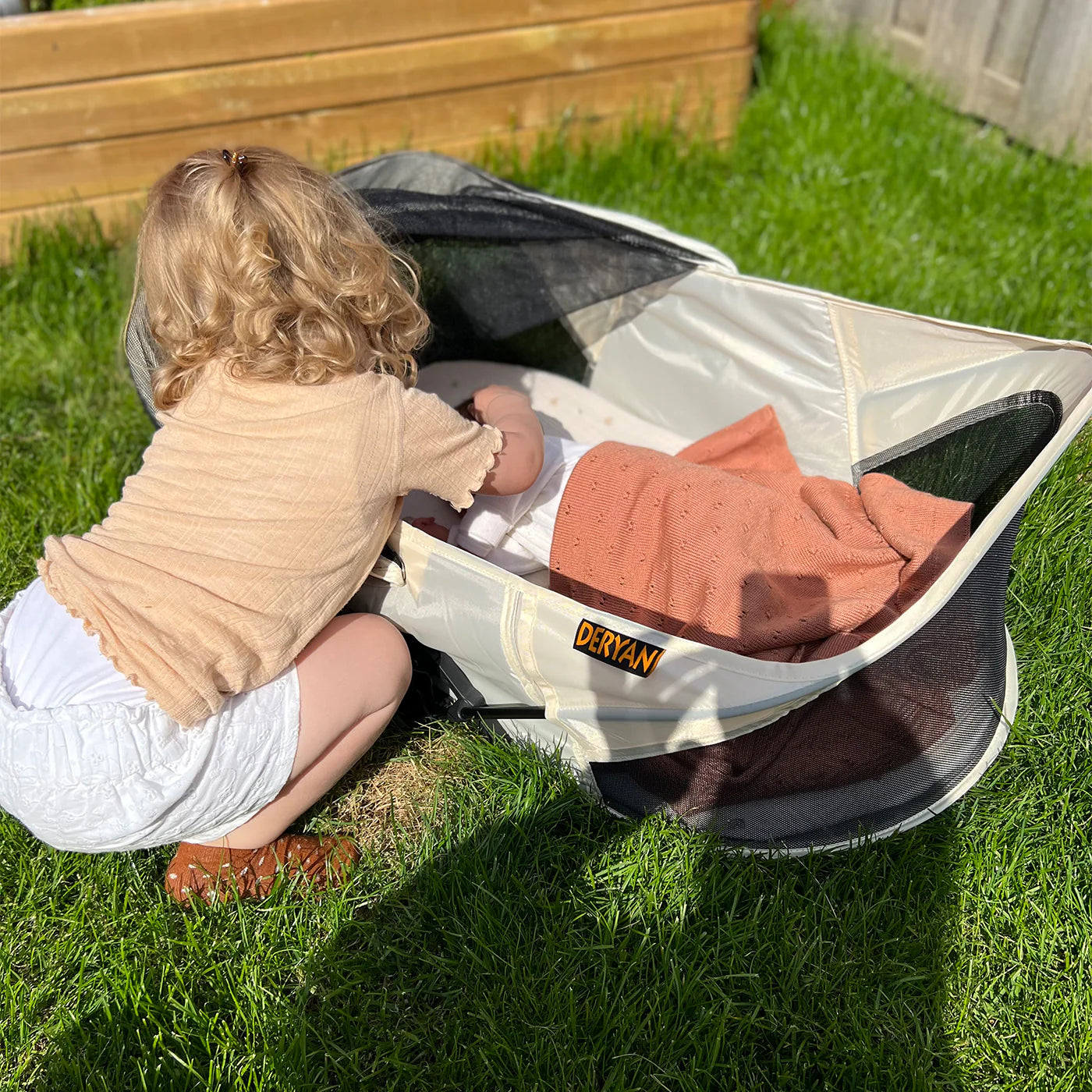 Deryan Infant Deluxe BabyBox Camping Cot - Cream + Includes Mattress and Mosquito Net