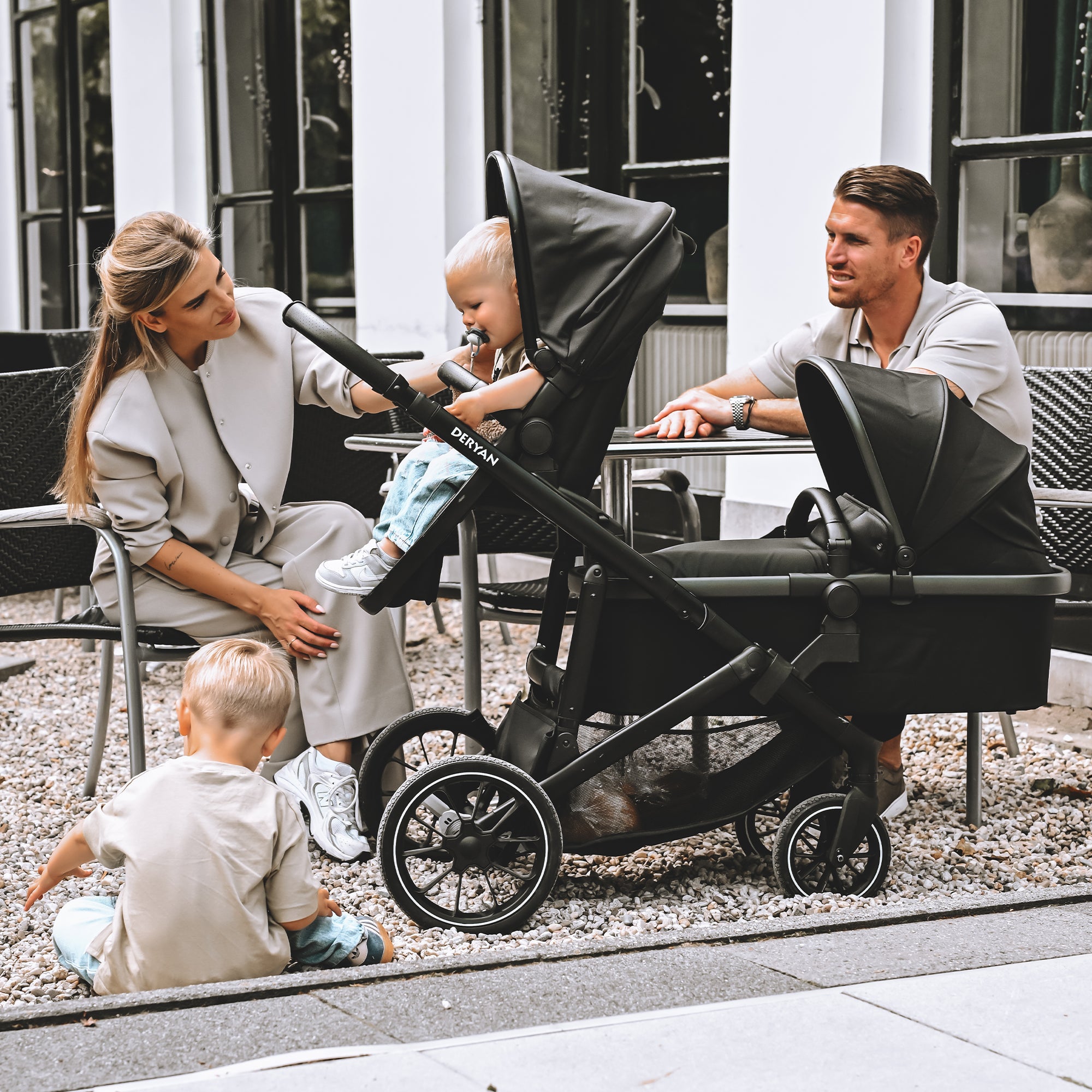 Deryan Evy V2 Stroller 2in1 - Duo Stroller - Expandable including carrycot and seat - Black