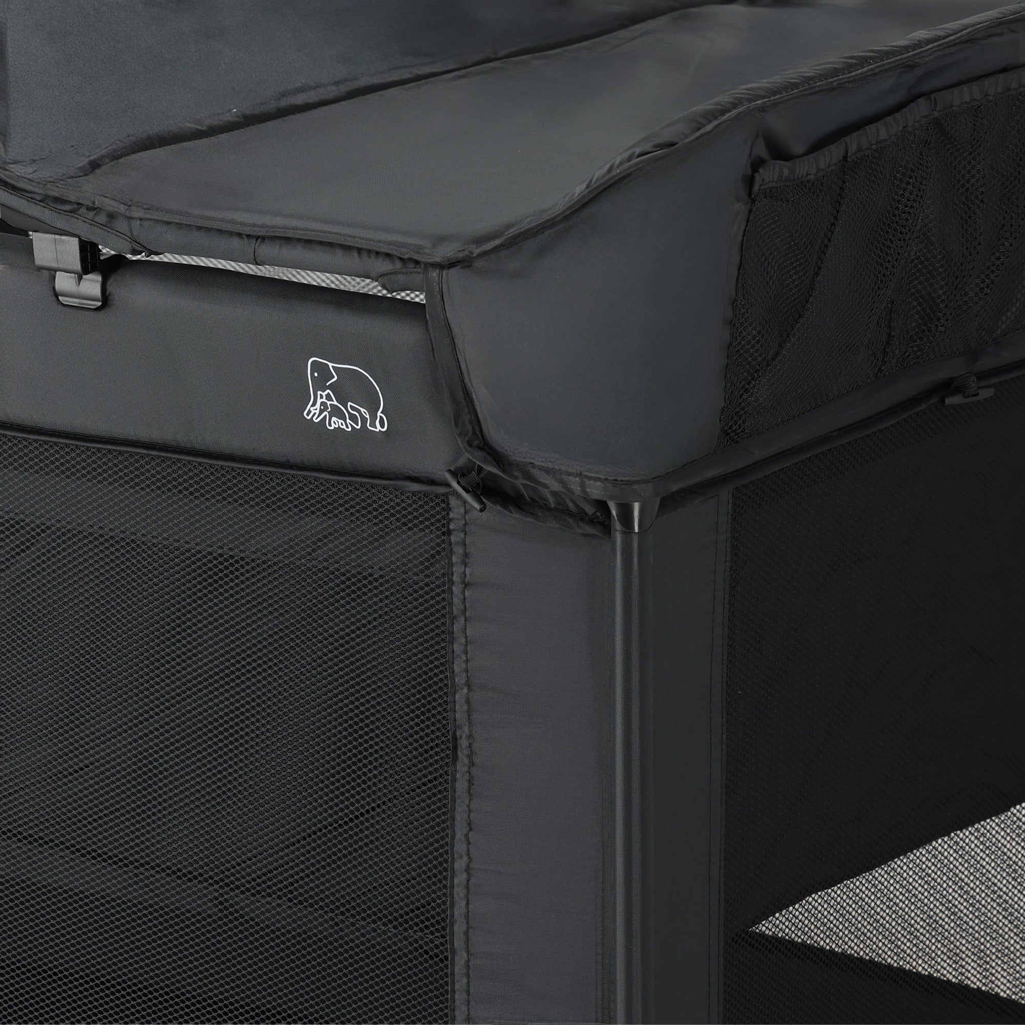 Deryan Luxury Camping Bett Schwarz